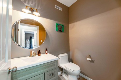 6-24426 East River Road, Hinton, AB - Indoor Photo Showing Bathroom