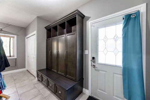 6-24426 East River Road, Hinton, AB - Indoor Photo Showing Other Room