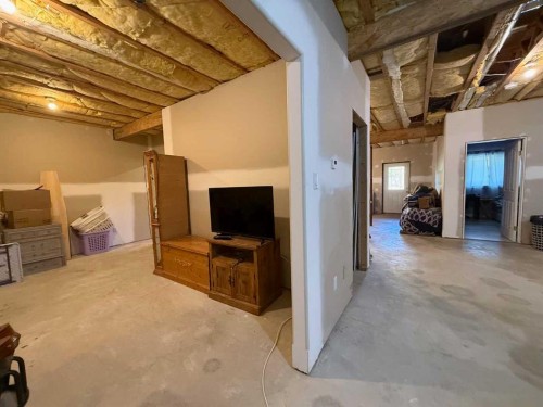 100 Aspen Drive, Athabasca, AB - Indoor Photo Showing Basement