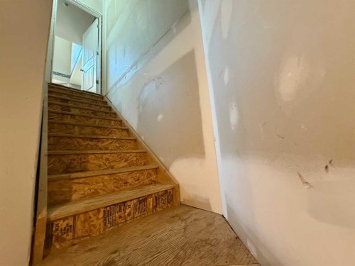 100 Aspen Drive, Athabasca, AB - Indoor Photo Showing Other Room