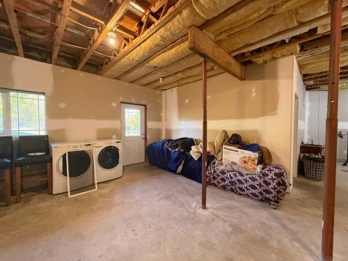 100 Aspen Drive, Athabasca, AB - Indoor