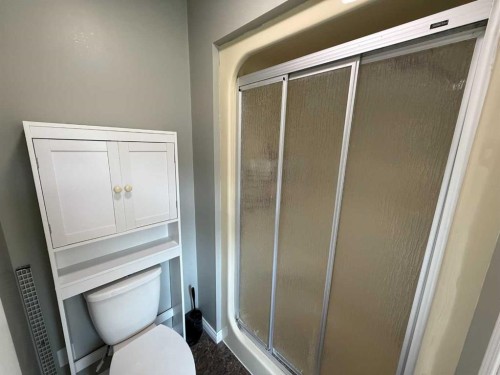 106 West River Road, Hinton, AB - Indoor