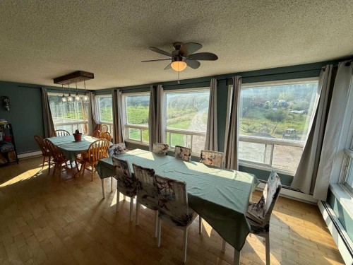 106 West River Road, Hinton, AB - Indoor Photo Showing Dining Room