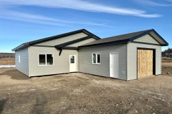 54 Lakeview Place  Whitecourt, AB T7S 1T5