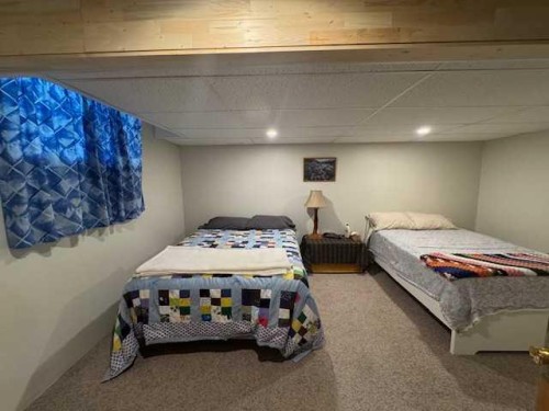 6336 15 Avenue South, Edson, AB - Indoor Photo Showing Bedroom