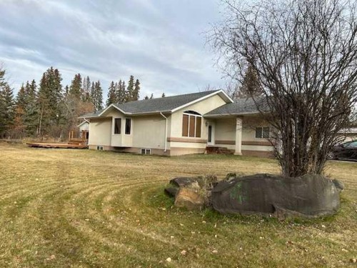 6336 15 Avenue South, Edson, AB - Outdoor