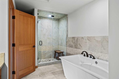 7 Creekside Mews, Canmore, AB - Indoor Photo Showing Bathroom