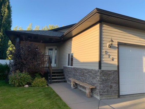 114 Poplar Drive, Whitecourt, AB - Outdoor