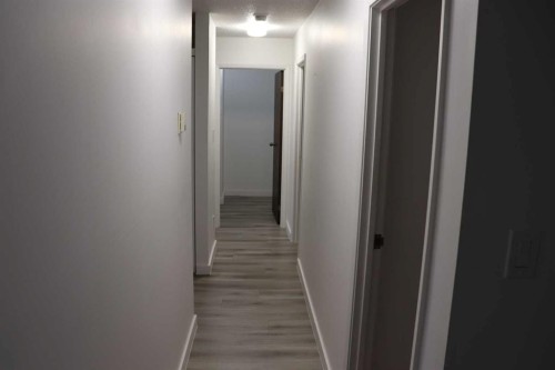 201A-5611 10 Avenue, Edson, AB - Indoor Photo Showing Other Room