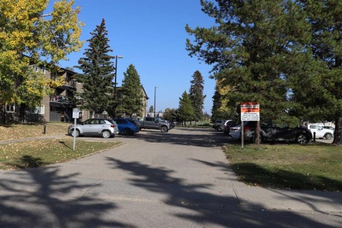 201A-5611 10 Avenue, Edson, AB - Outdoor