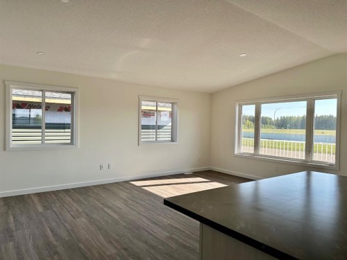 1232 5 Avenue Sw, Slave Lake, AB - Indoor Photo Showing Other Room