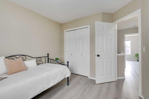 67 Saddlebrook Place Ne, Calgary, AB - Indoor Photo Showing Bedroom