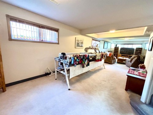 106 Borys Place, Hinton, AB - Indoor