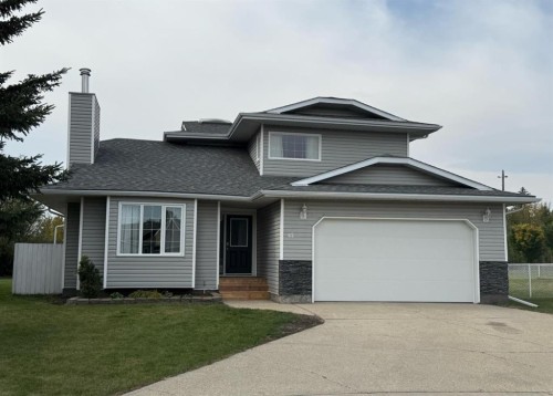 62 Wedow Drive  Whitecourt, AB T7S 1B7