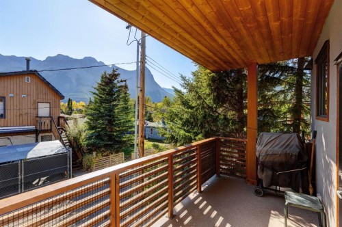 203-901 8Th Avenue, Canmore, AB - Outdoor With Exterior