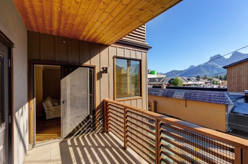 203-901 8Th Avenue, Canmore, AB - Outdoor With Exterior