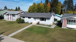 61 Feero Drive  Whitecourt, AB T7S 1E9