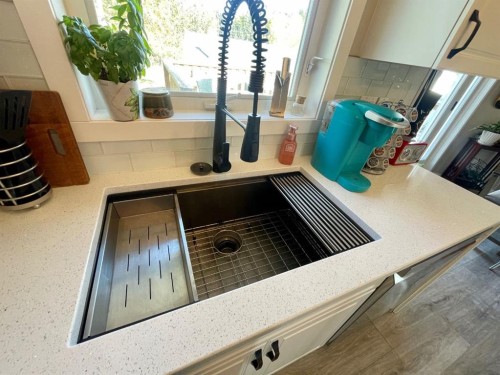 5108 18 Avenue, Edson, AB - Indoor