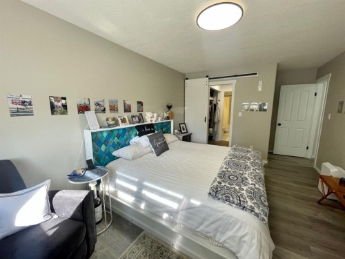 5108 18 Avenue, Edson, AB - Indoor Photo Showing Bedroom