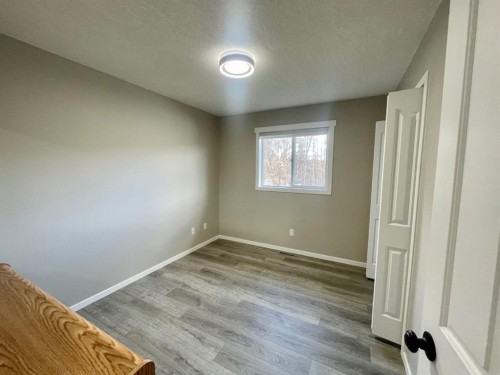 5108 18 Avenue, Edson, AB - Indoor Photo Showing Other Room