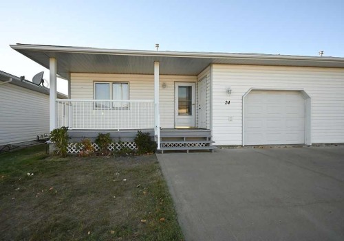 24-3012 Whispering Hills Drive  Athabasca, AB T9S 1Y6