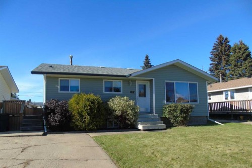412 6 Street Ne, Slave Lake, AB - Outdoor