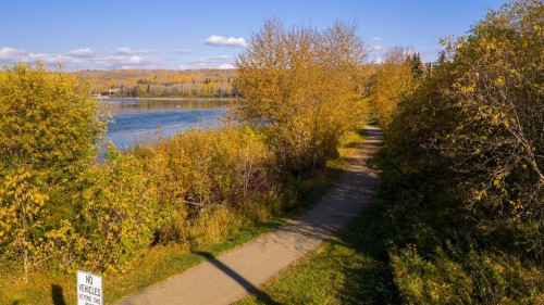 5001 51 Avenue, Athabasca, AB 