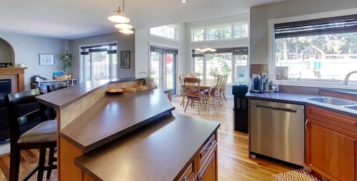 6138 11 Avenue, Edson, AB - Indoor