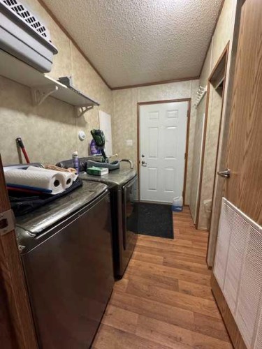 6620 5 Avenue, Edson, AB - Indoor