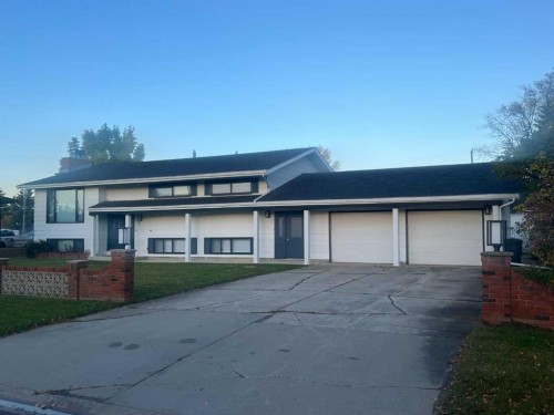 309 4 Street NE Slave Lake, AB T0G 2A2