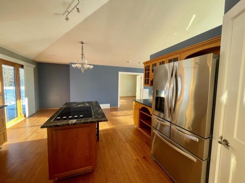 6701 15 Avenue, Edson, AB - Indoor Photo Showing Other Room