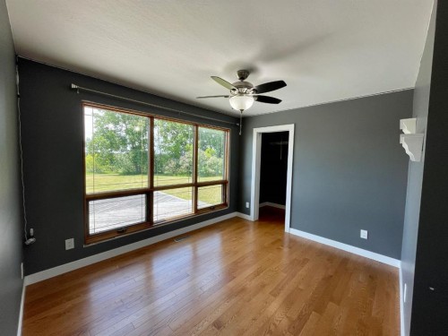6701 15 Avenue, Edson, AB - Indoor Photo Showing Other Room