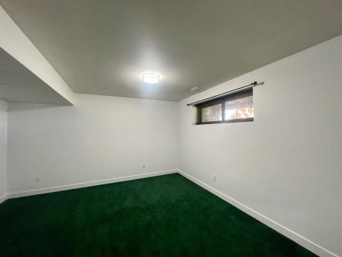 6701 15 Avenue, Edson, AB - Indoor Photo Showing Other Room