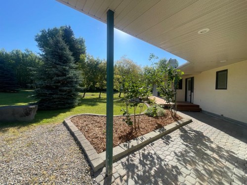 6701 15 Avenue, Edson, AB - Outdoor