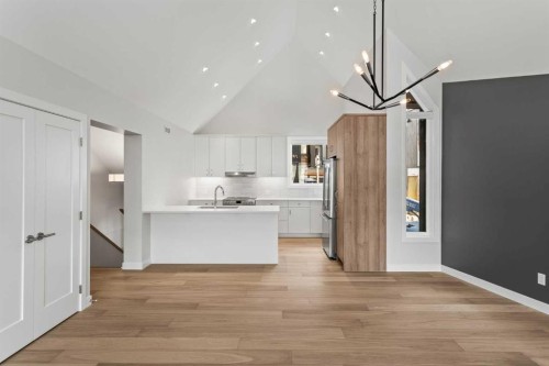 201J-209 Stewart Creek Rise, Canmore, AB - Indoor Photo Showing Kitchen