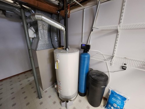 300 Hammond Drive, Fox Creek, AB - Indoor Photo Showing Basement