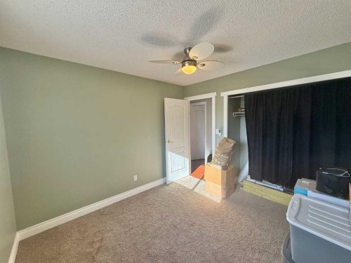 126 Maligne Drive, Hinton, AB - Indoor Photo Showing Other Room