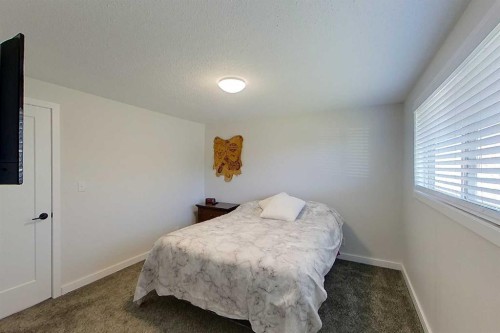 1014 10 Street, Smith, AB - Indoor Photo Showing Bedroom