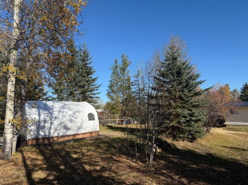 1014 10 Street, Smith, AB - Outdoor