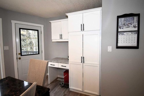 309 Eaton Drive, Hinton, AB - Indoor