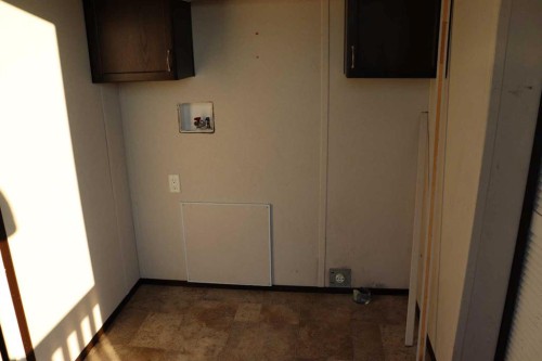 810 52 Street, Edson, AB - Indoor Photo Showing Other Room