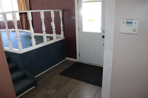 5505 13 Avenue, Edson, AB - Indoor Photo Showing Other Room