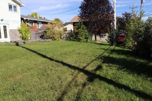 5505 13 Avenue, Edson, AB - Outdoor