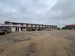 108 HIGHWAY Avenue  Fox Creek, AB T0H 1P0