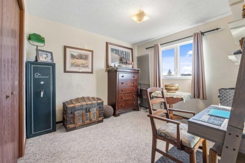 34 Hollinger Drive, Swan Hills, AB - Indoor