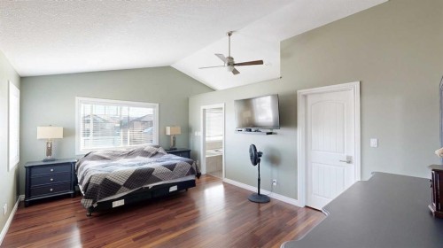 39 Cedar Heights, Whitecourt, AB - Indoor Photo Showing Bedroom