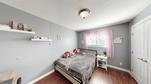 39 Cedar Heights, Whitecourt, AB - Indoor Photo Showing Bedroom