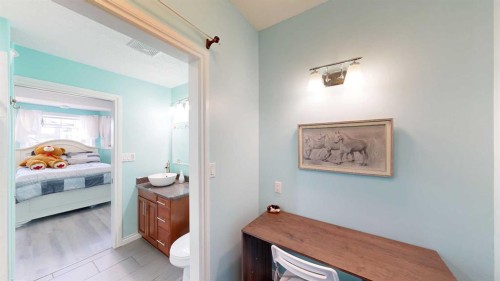 39 Cedar Heights, Whitecourt, AB - Indoor Photo Showing Bedroom