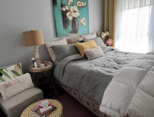 338-457 Collinge Road, Hinton, AB - Indoor Photo Showing Bedroom