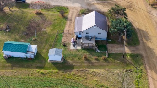 5204 51 Avenue, Colinton, AB - Outdoor